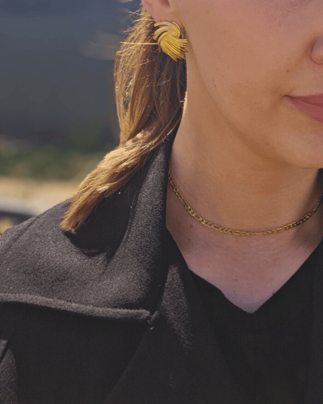 CHARLI NECKLACE