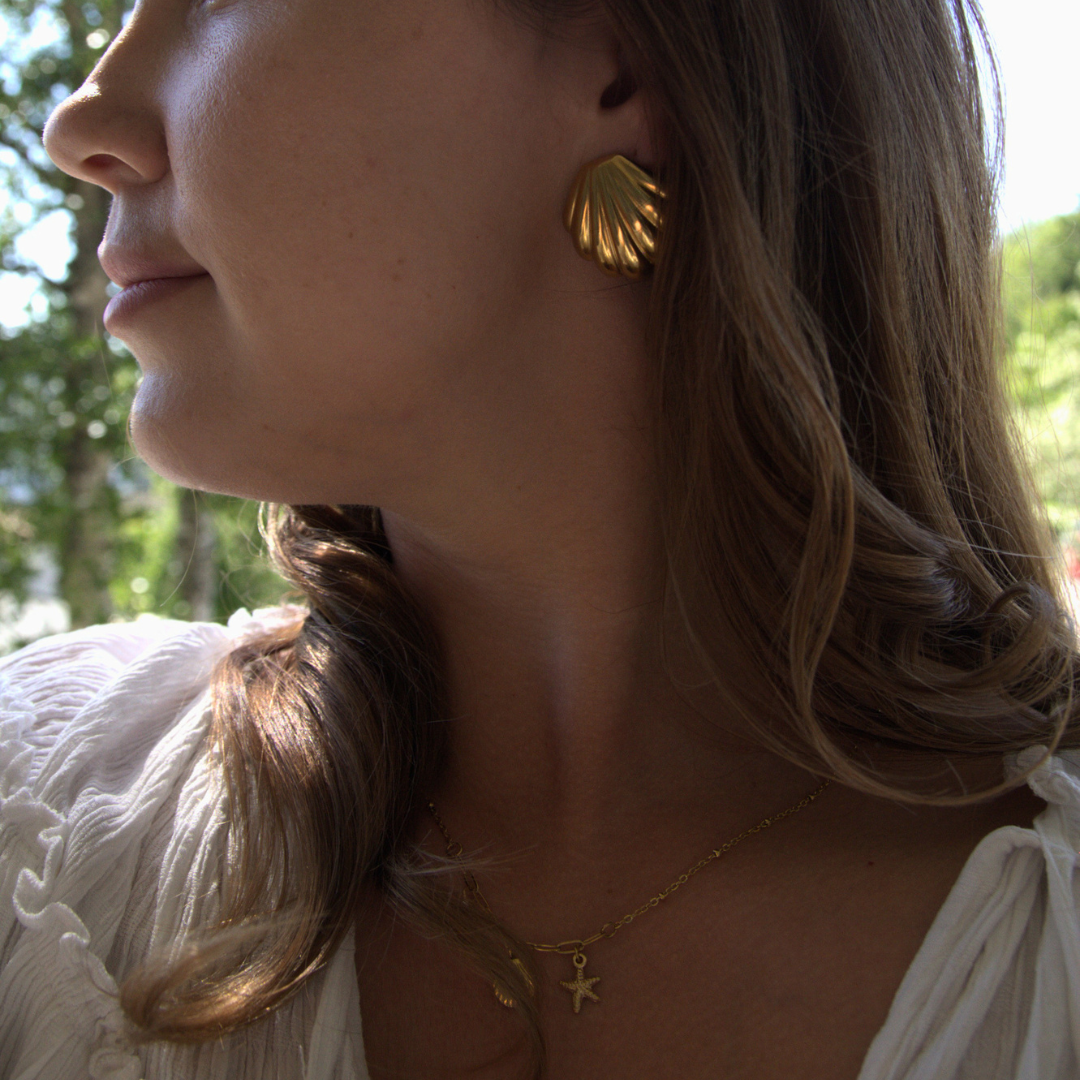 AMALFI SHELL EARRINGS