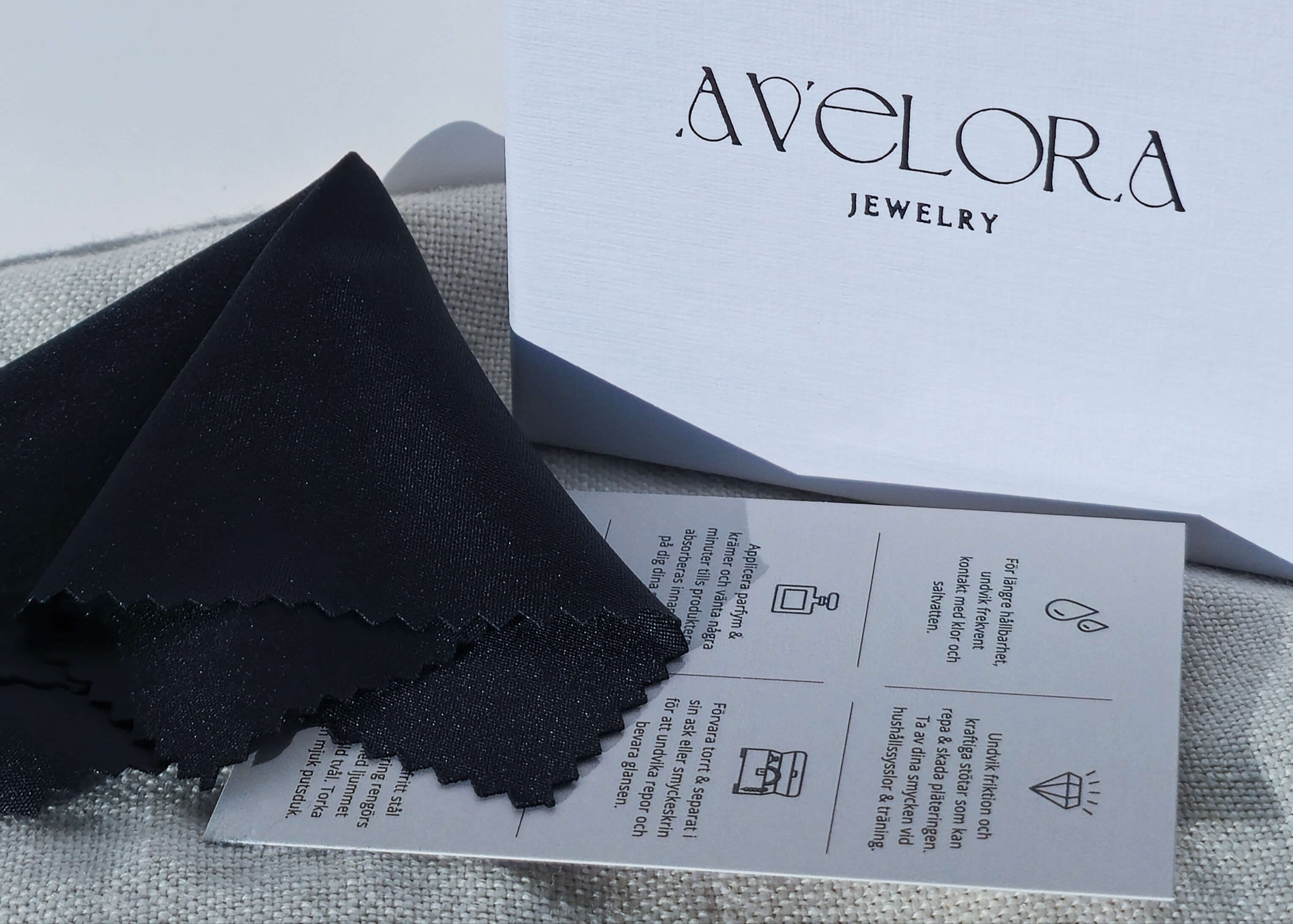 Skötselguide vård avelora jewelry smycken