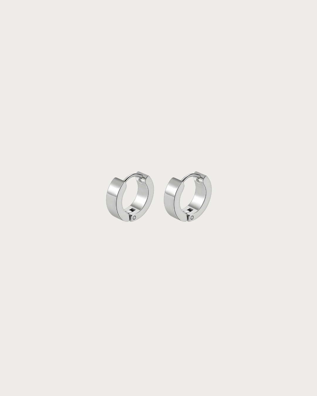 HOOPS EARRINGS