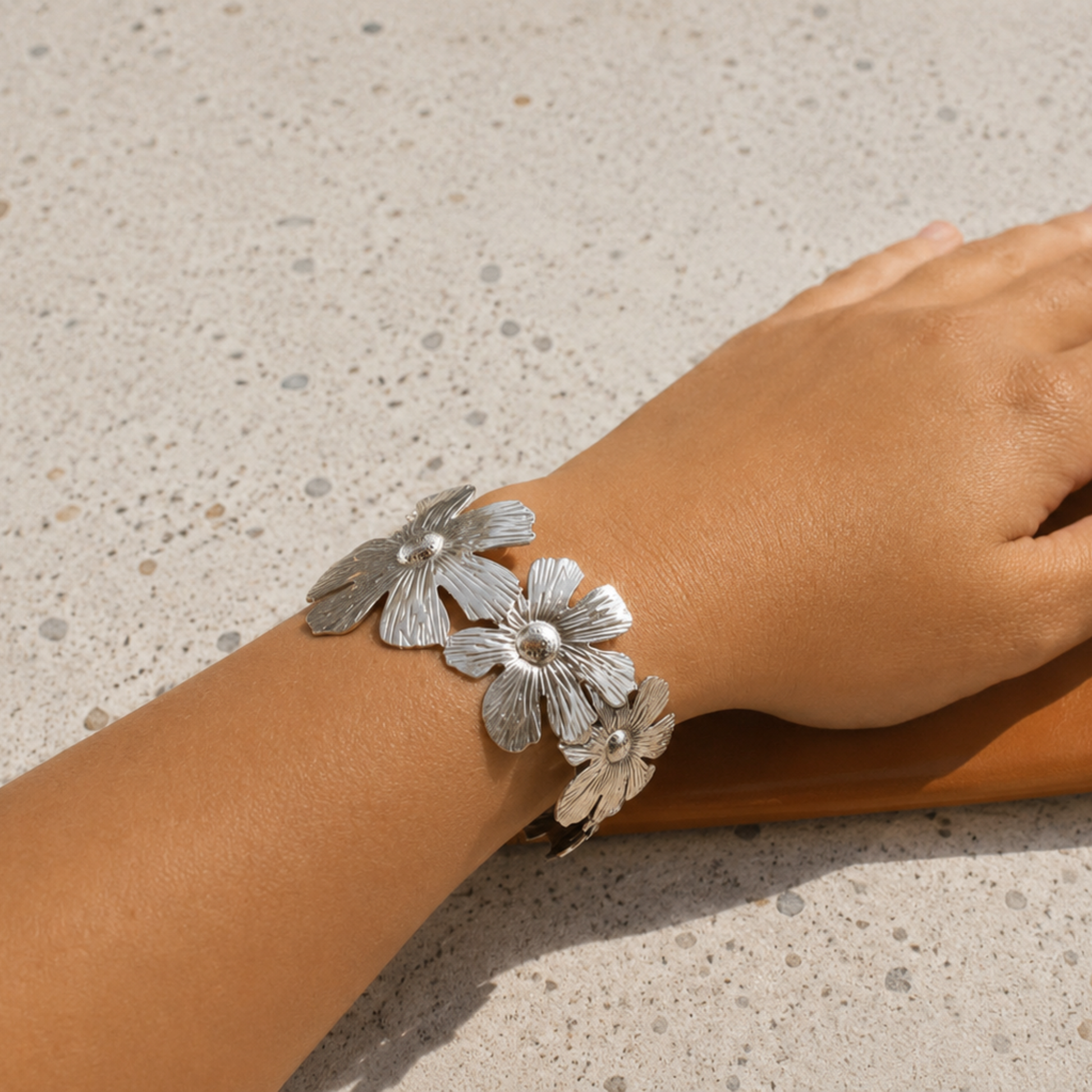 BLOOM CUFF BRACELET
