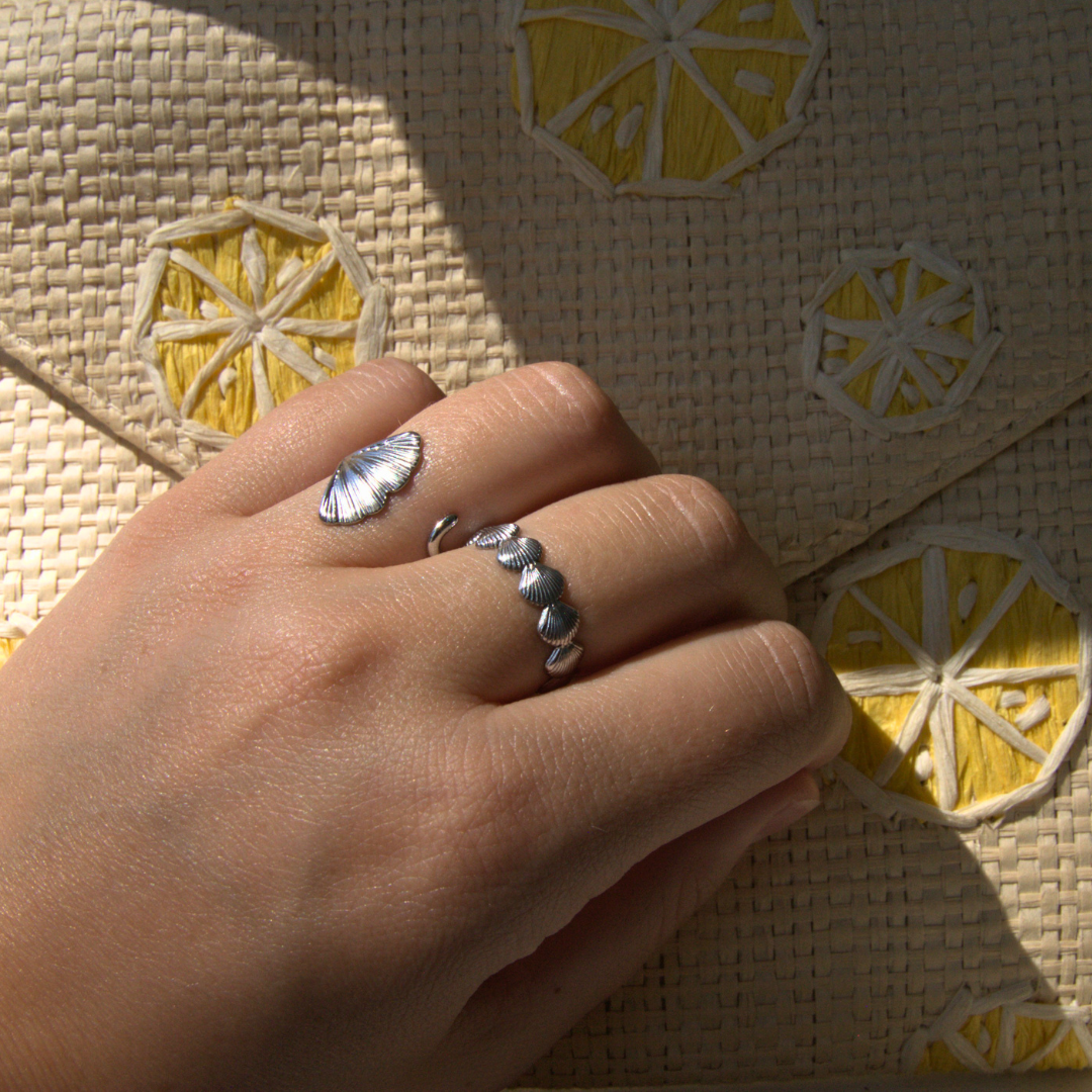 COASTAL SHELL RING