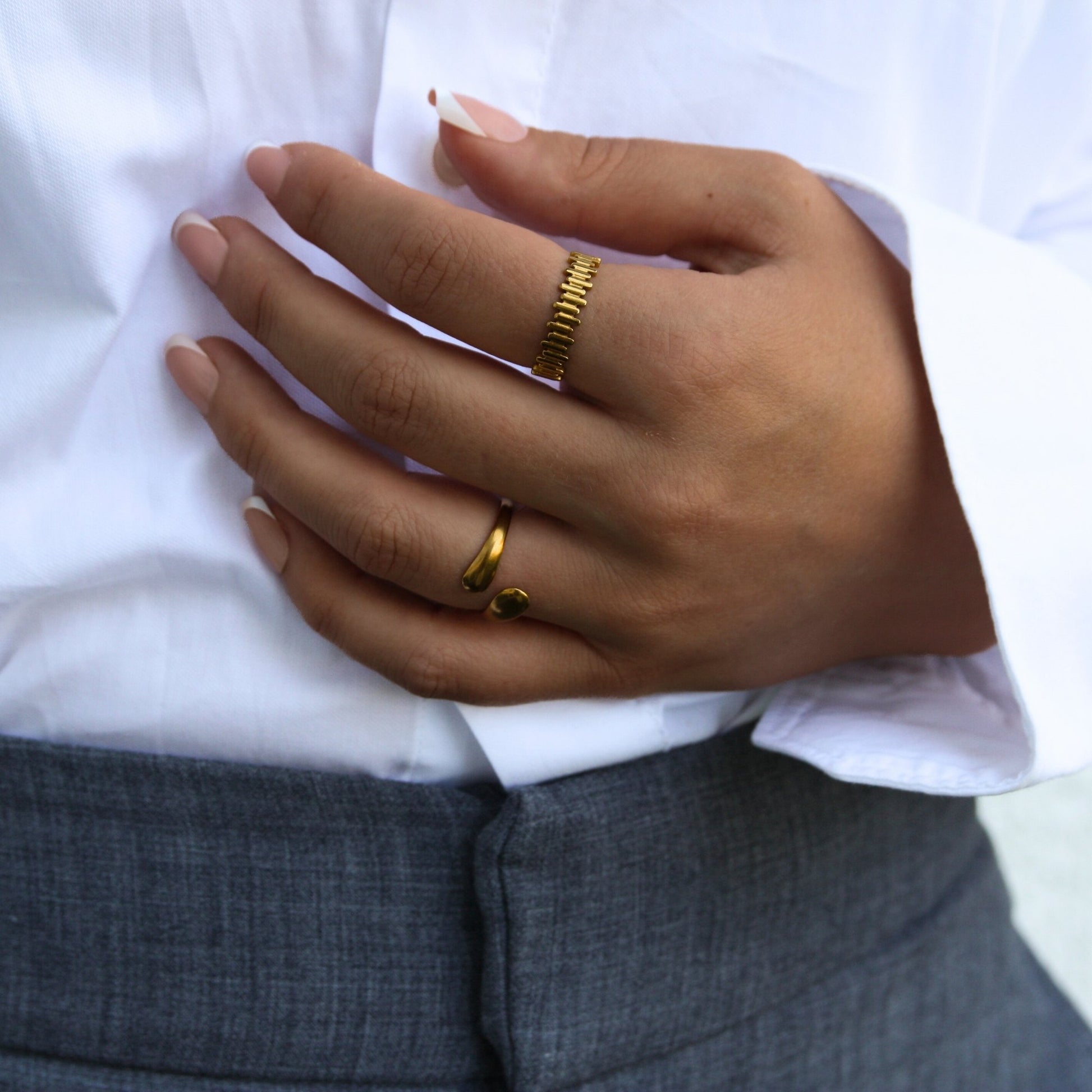 VERA RING