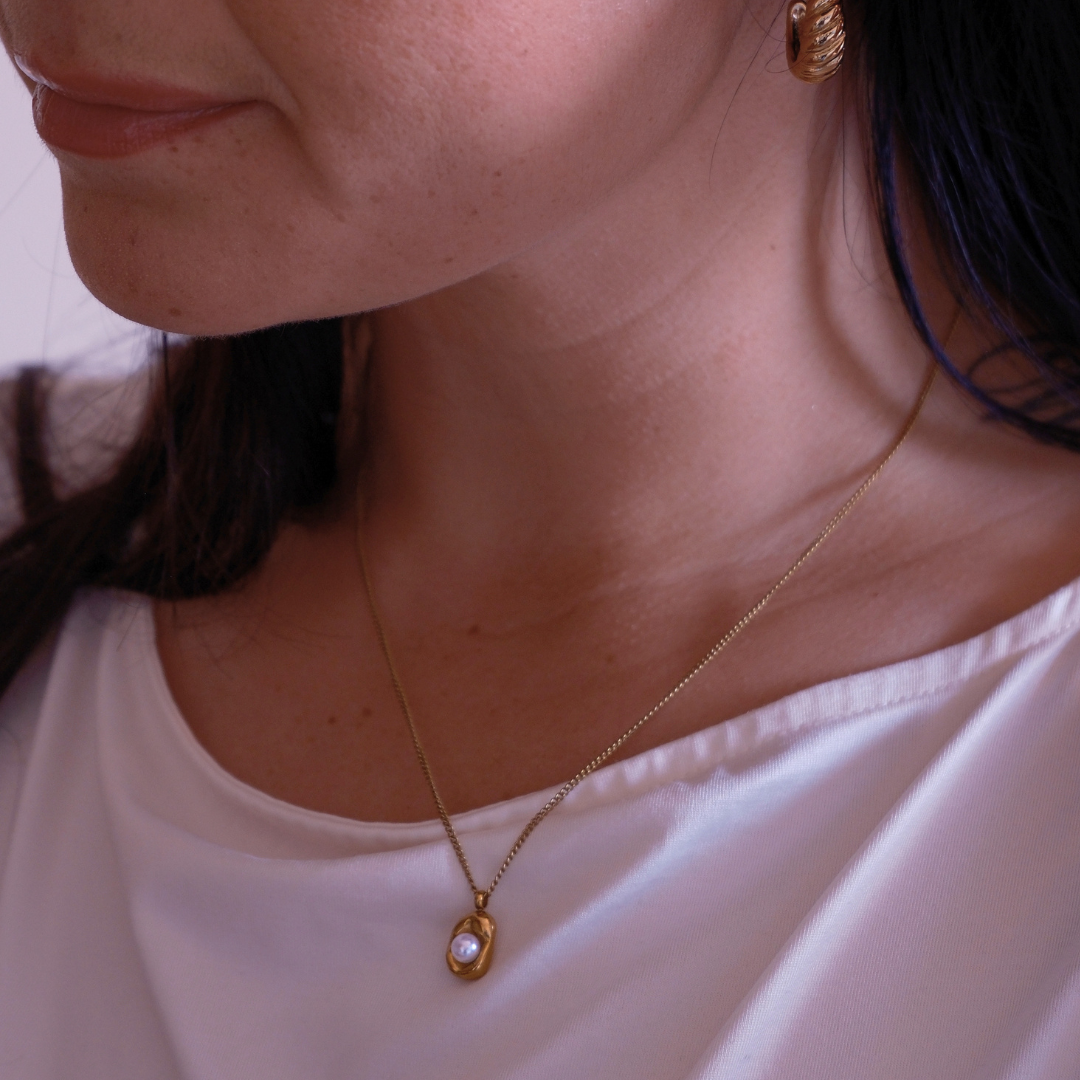 PERLA LUXE NECKLACE