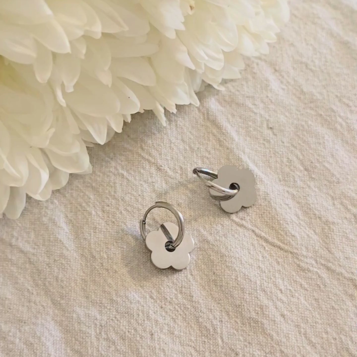 FIONA EARRINGS