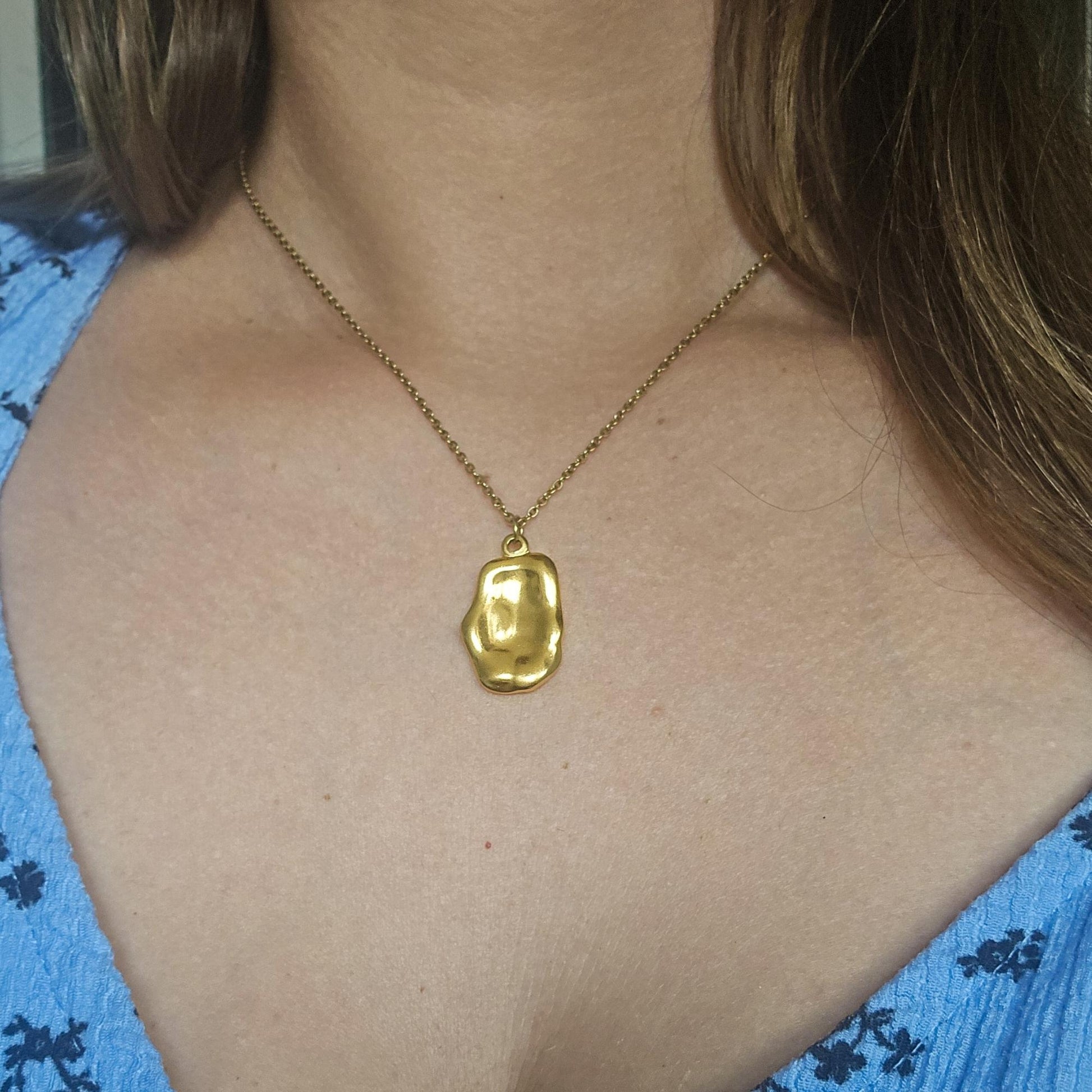 CÉLESTE NECKLACE