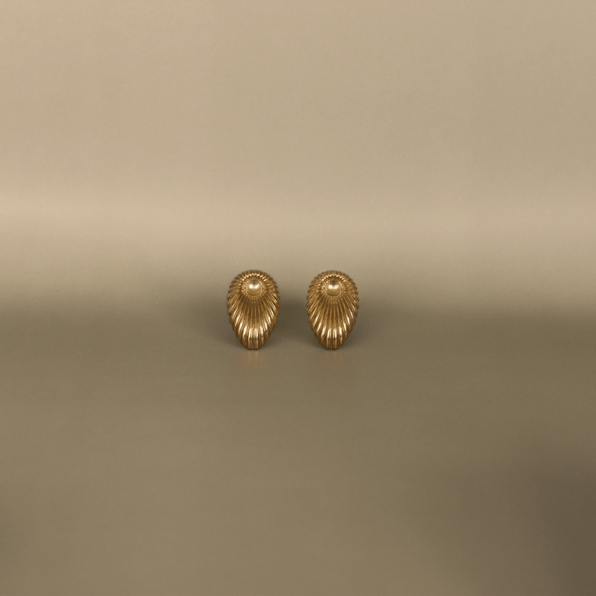 JACKIE VINTAGE EARRINGS