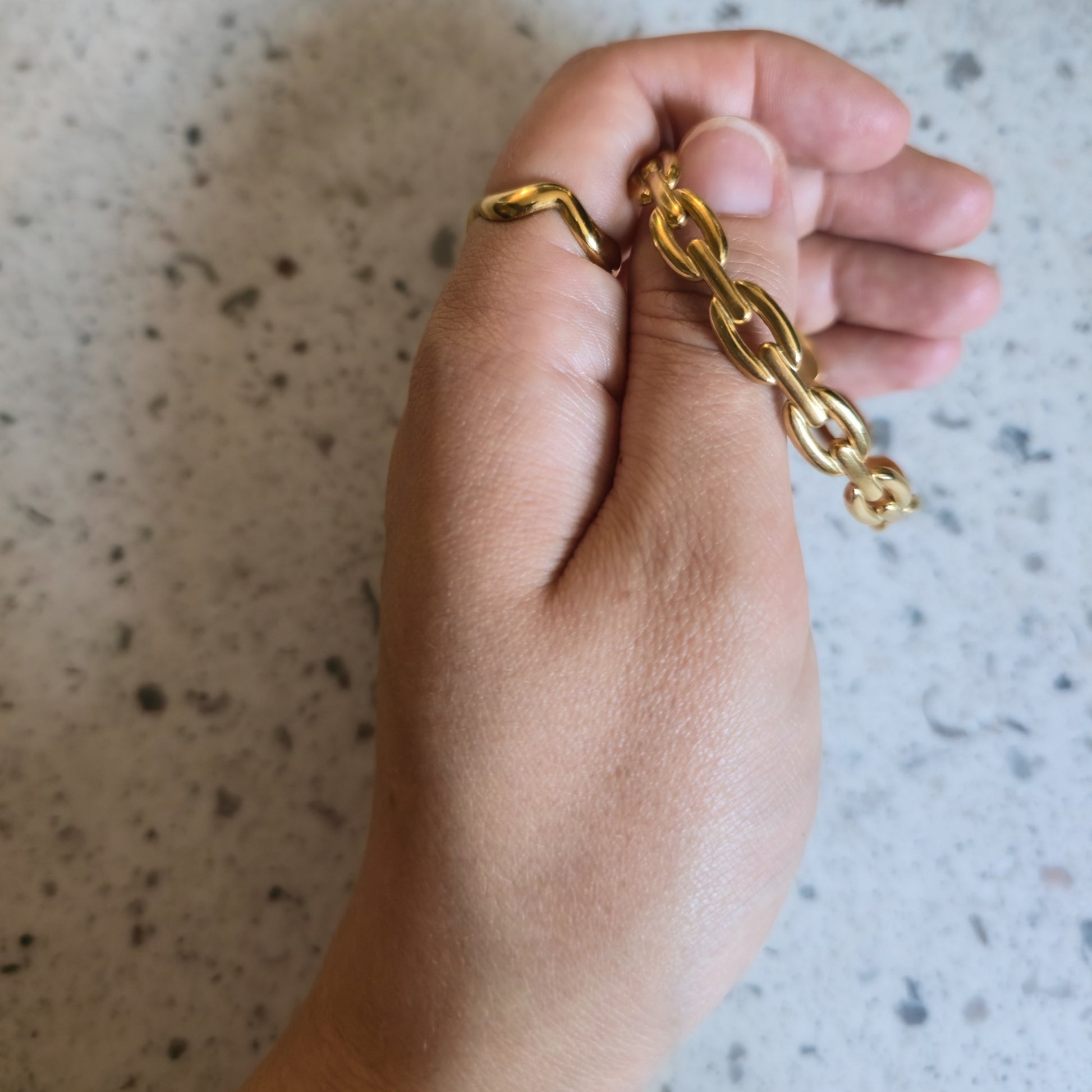 CHLOE BRACELET