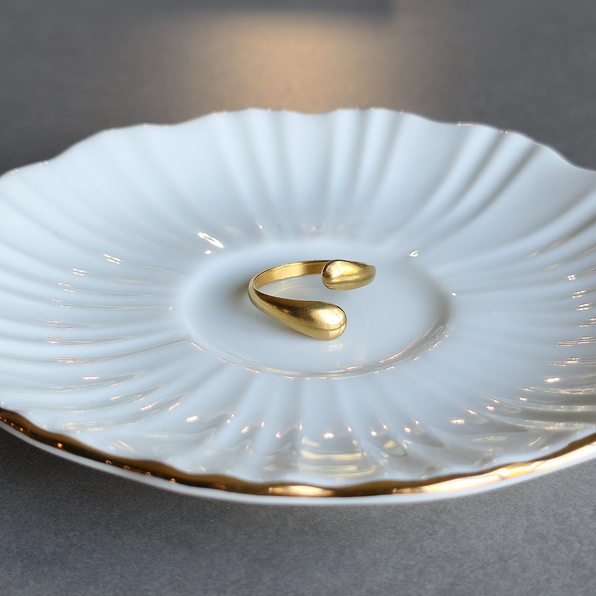 VERA RING