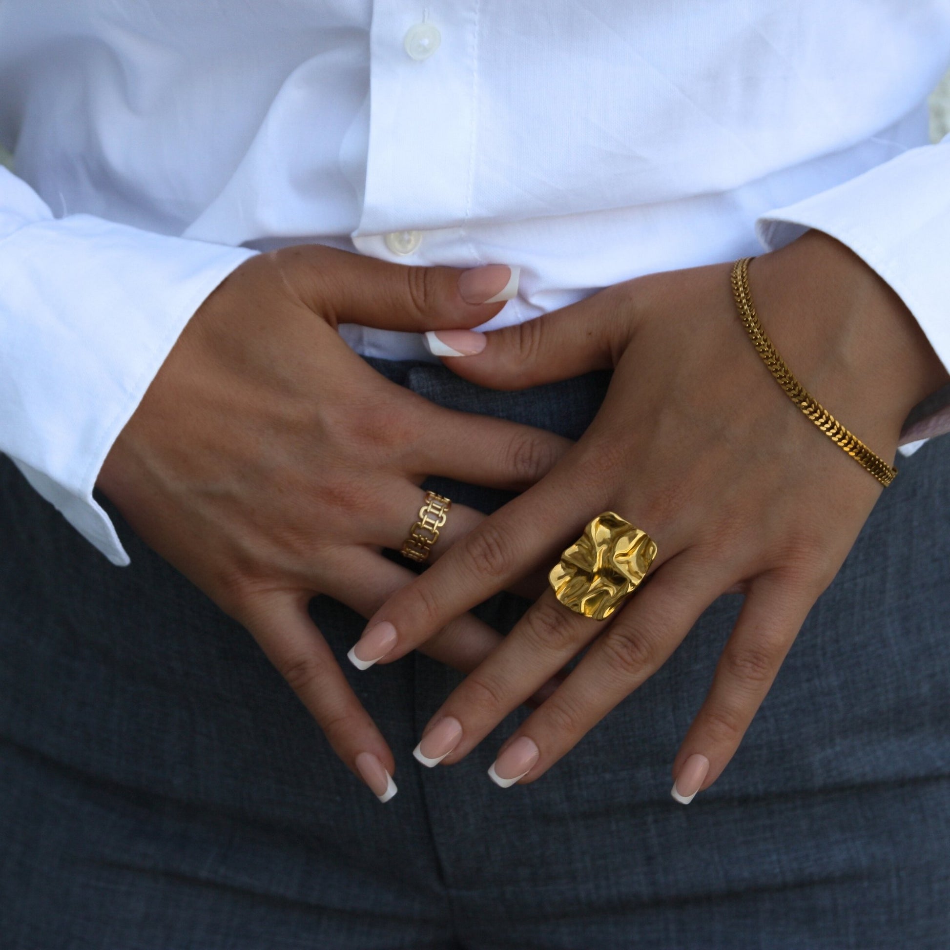 ROYAL RING