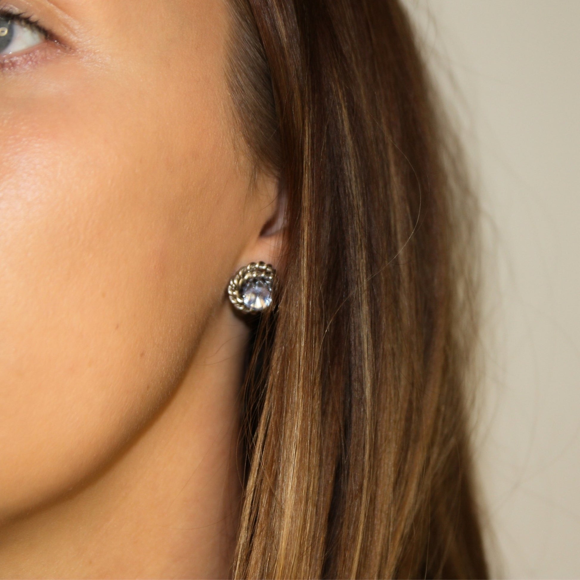 TYRA EARRINGS